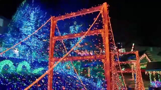 The Great Christmas Light Fight - Se7 - Ep03 HD Watch