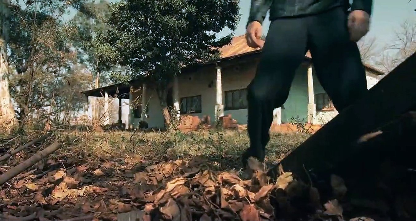 Shadow - Se1 - Ep02 - Snow Globe Killer HD Watch