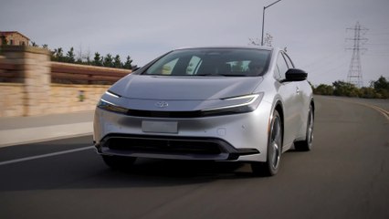 2023 Toyota Prius XLE Cutting Edge Driving Video