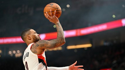 Dunk of the Night: Damian Lillard