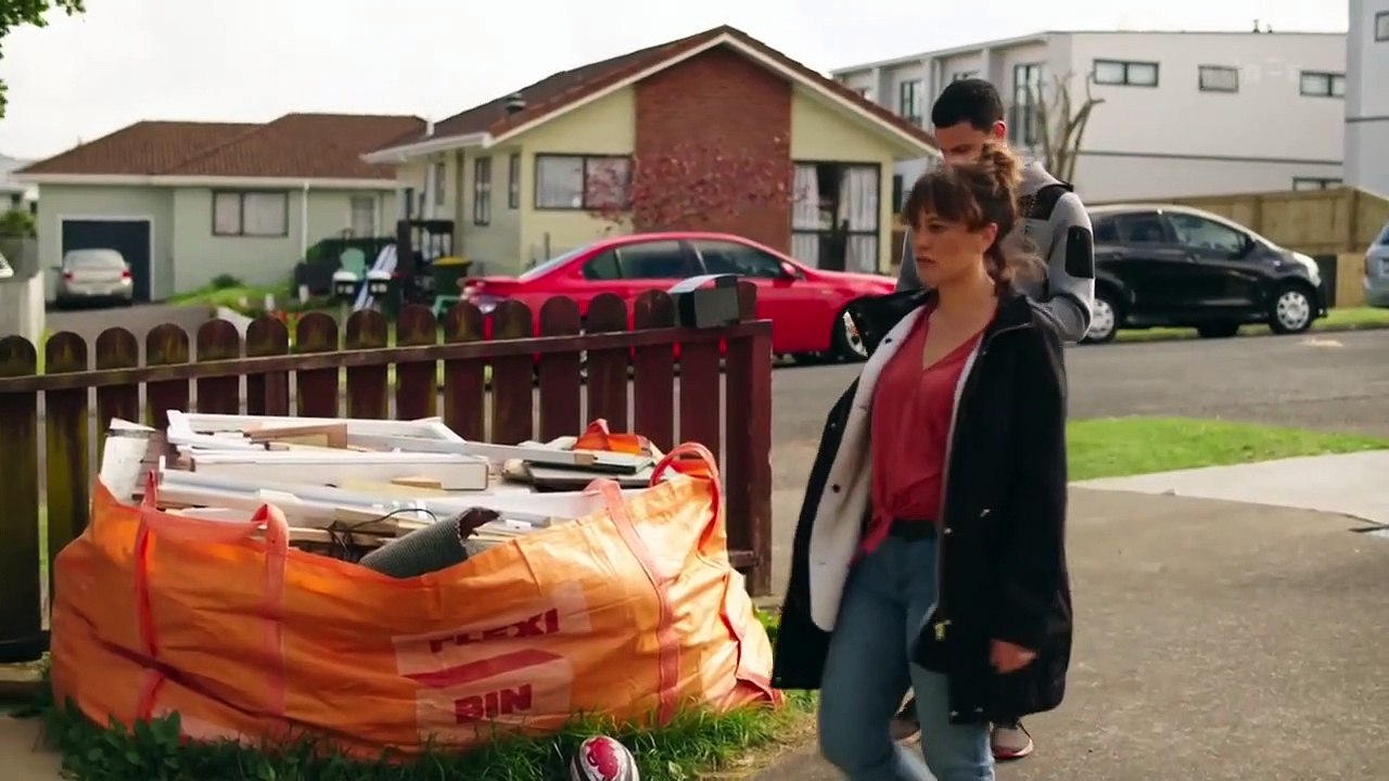 Head High - Se1 - Ep02 HD Watch