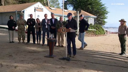 Aiuti alla California piegata dal meteo. Biden: "Ricostruiremo tutto, ricostruiremo meglio"