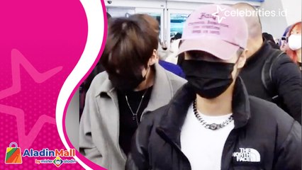 Member Stray Kids Mendarat di Manila, Hyunjin Pamer Rambut Baru