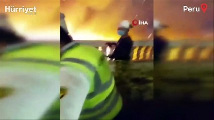 Peru'daki hükümet karşıtı protestolar sırasında tarihi binada yangın