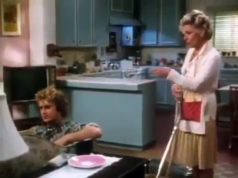 Tales From the Darkside - Se3 - Ep13 - The Milkman Cometh HD Watch