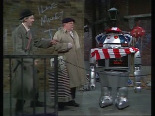 Metal Mickey (1980) S01E07 - Mickey in Love - Good Quality - Roy Kinnear
