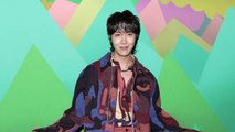 방탄소년단 제이홉, 파리 패션위크 홀린 알록달록 ‘패션 아이콘’