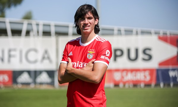 Marcos Zambrano, delantero ecuatoriano de 18 años, jugará en el Benfica