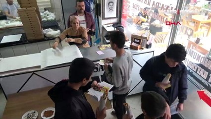 Takdir belgesi getirene bedava lahmacun