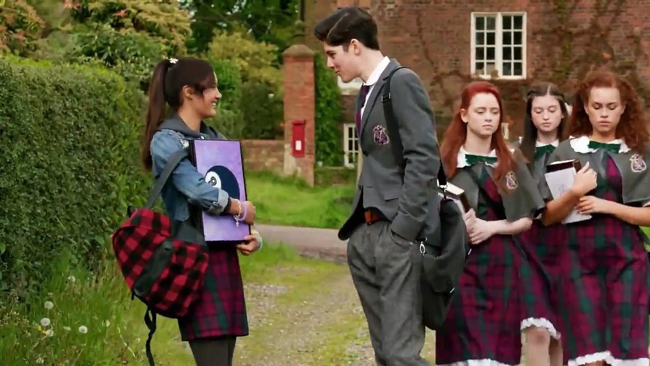 Evermoor - Se1 - Ep02 - Fire In House HD Watch