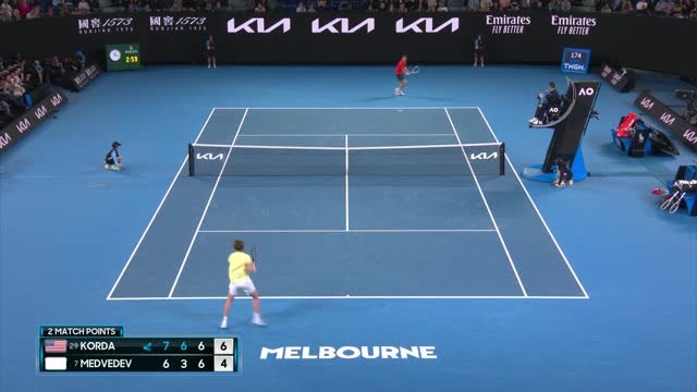 Korda stuns Medvedev in straight sets