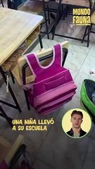 Traviesa niña fue a la escuela con su gatito escondido en la mochila