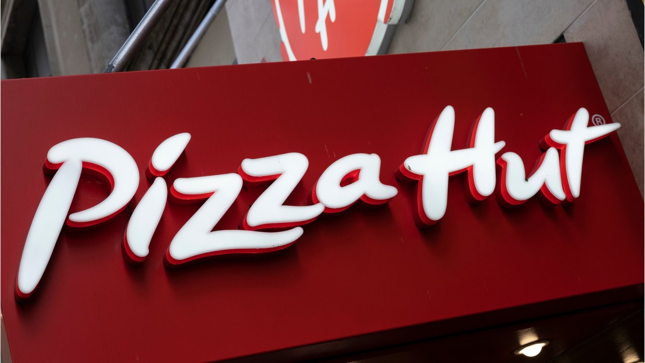 Pizza Hut is finally bringing back this 90s fan-favourite item