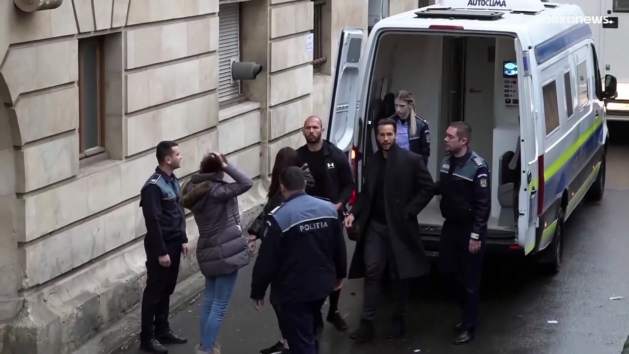 Justiça romena prolonga detenção de Andrew e Tristan Tate