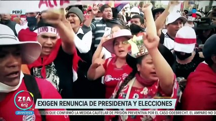 Manifestantes y fuerzas del orden protagonizan batalla campal en Arequipa