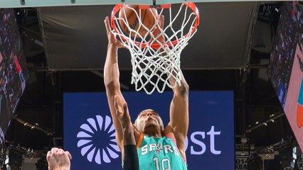 Dunk of the Night: Jeremy Sochan