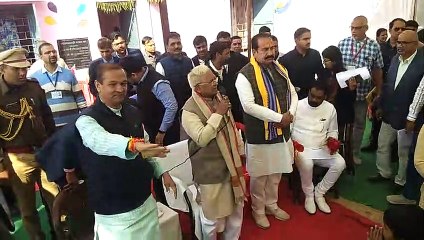 महामहिम राज्यपाल का जावद प्रवास के दौरान ग्रामीण बच्चों के बीच पहुंचे