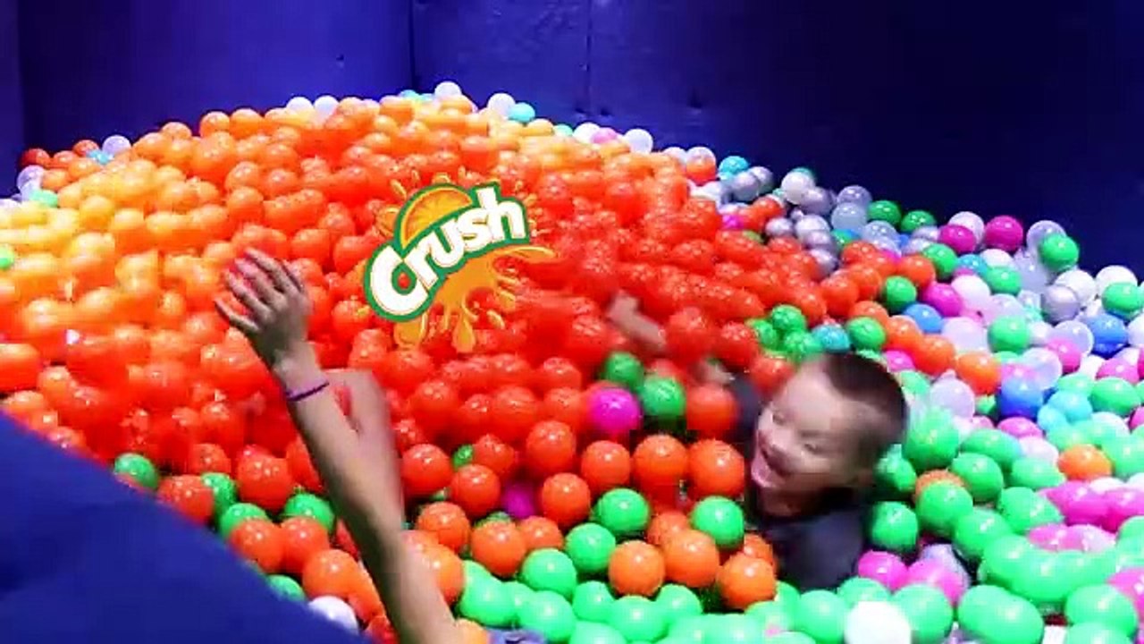 BALL PIT IN OUR HOUSE!! Kids Get 22k! (FUNnel Vision Family) Fun Indoor