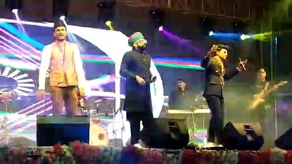 म्यूजिकल नाइट में रेपरिया बालम और शालिनि के गीतों पर थिरकते दिखे लोग