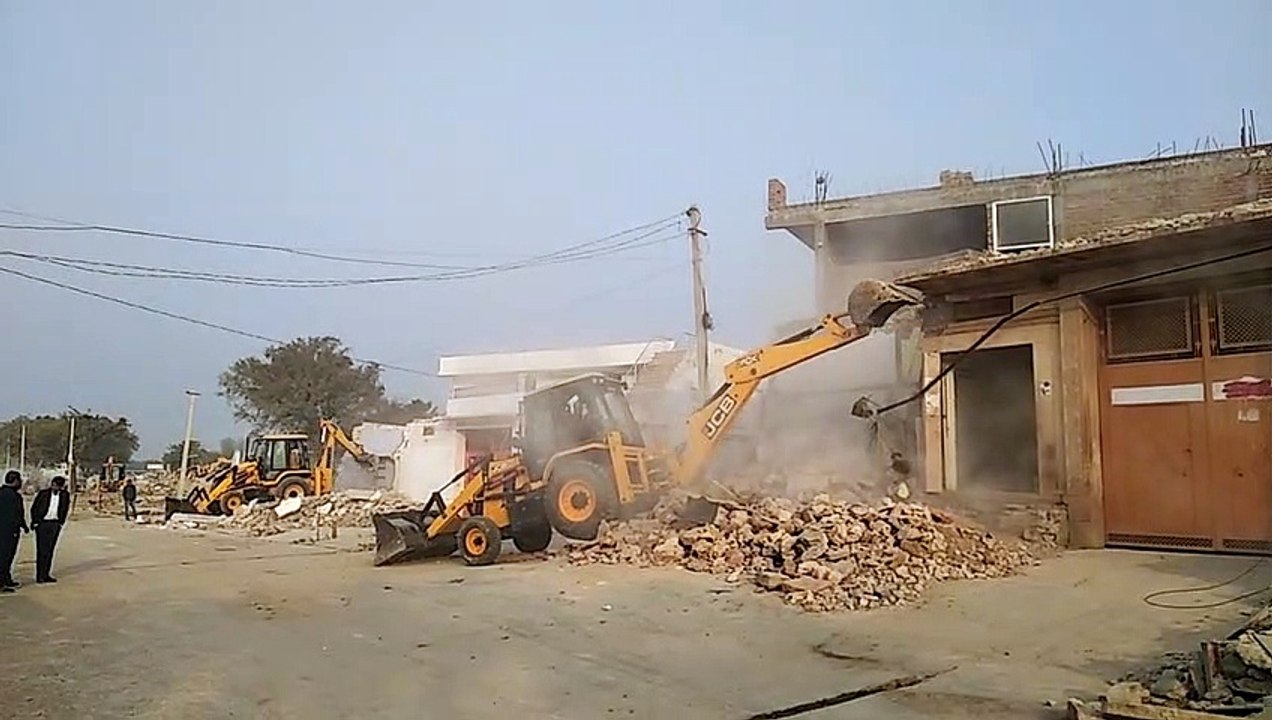 नागौर के बुटाटी में फिर यों गरजा प्रशासन का पीला पंजा, देखें VIDEO