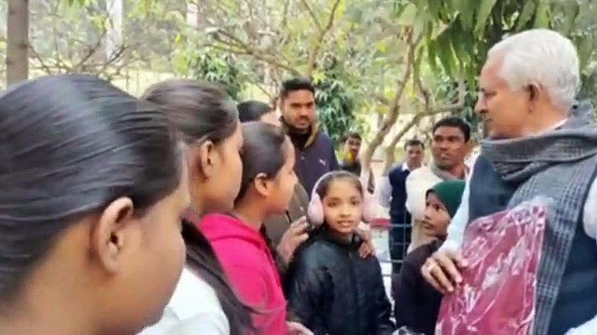 ⁣video: चिकित्सा मंत्री ने दिखाई संवेदनशीलता, तीन अनाथ बालिकाओं का विद्युत बिल होगा माफ