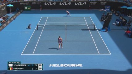 Sabalenka eases into fourth round in Melbourne