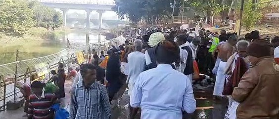 shani amavasya ka parv snaan