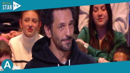 “J'essaye de leur ouvrir l'esprit” : Tomer Sisley fait de rares confidences sur l’éducation de ses e