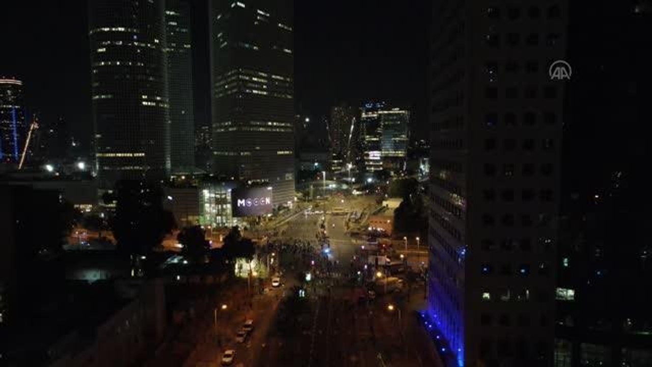 İsrailli göstericiler Netanyahu hükümetini protesto etti (3)