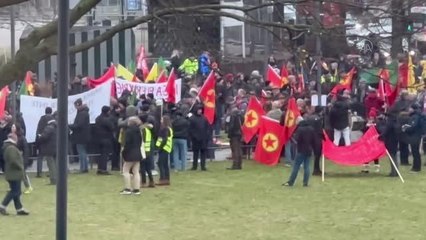 STOCKHOLM - İsveç'te terör örgütü PKK/YPG destekçilerinden yeni provokasyon
