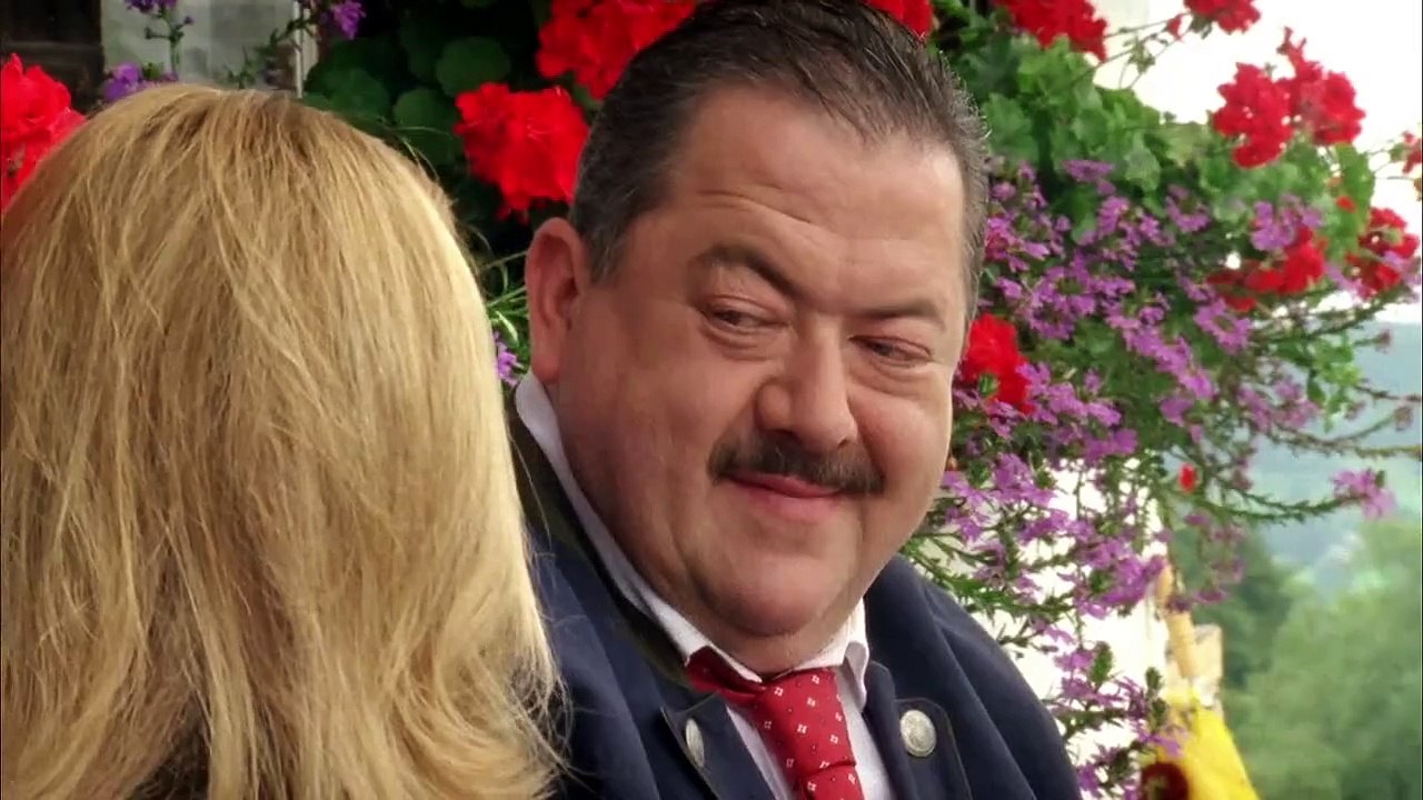 Die Rosenheim-Cops (215) Staffel 11 Folge 3 - Die Spitze der Feder