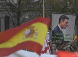 Miles de personas se manifiestan en Madrid contra el Gobierno de Sánchez