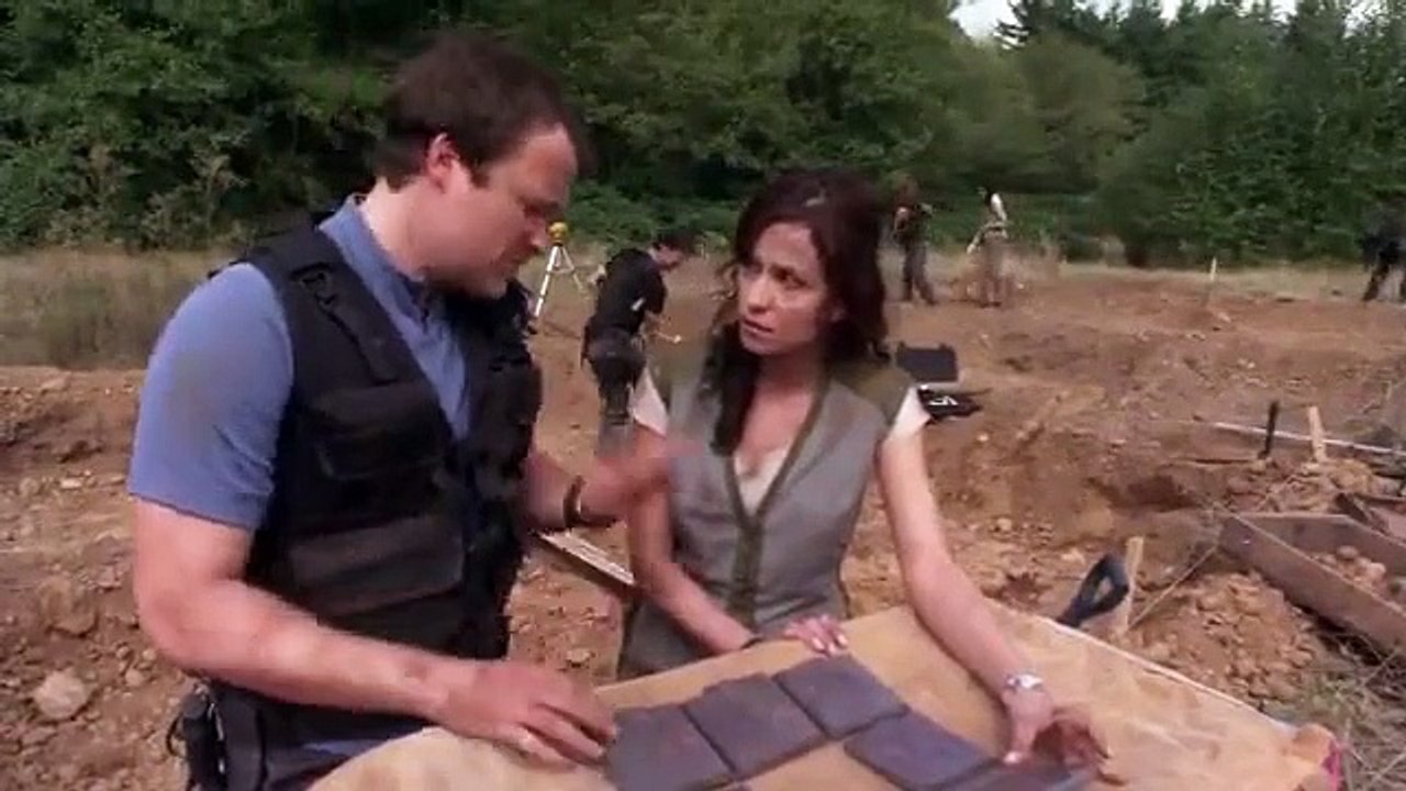 Stargate - Atlantis - Se1 - Ep16 HD Watch