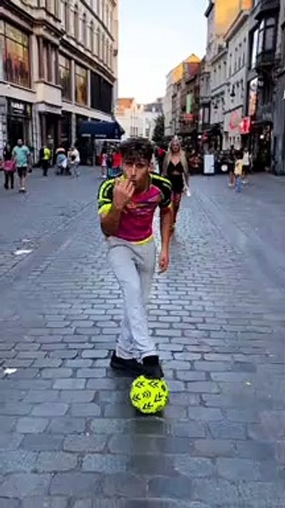 4_5934766215971996724