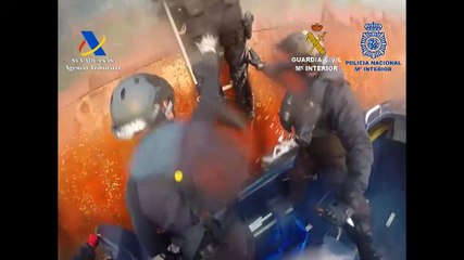 Interceptan un carguero en el puerto de Tenerife con más de 4.500 kilos de coca