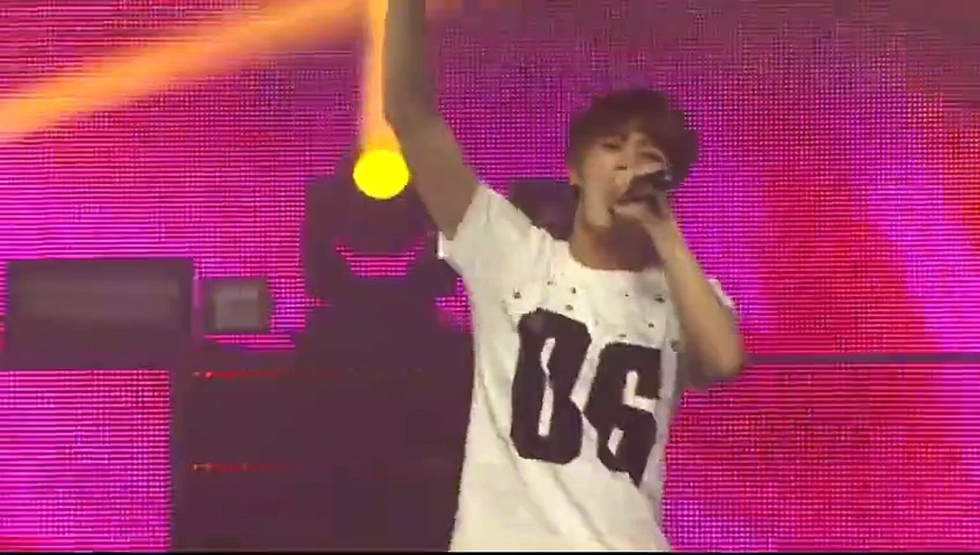 BTS RED BULLET FULL CONCERT 2014 PART 3/4 - video Dailymotion