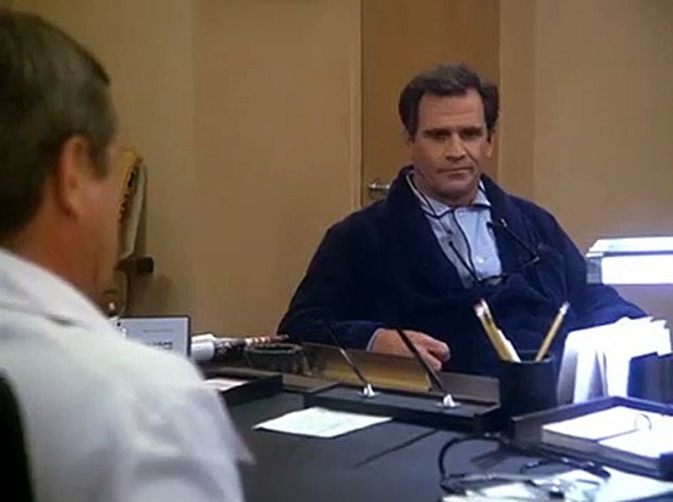 St. Elsewhere - Se1 - Ep13 HD Watch