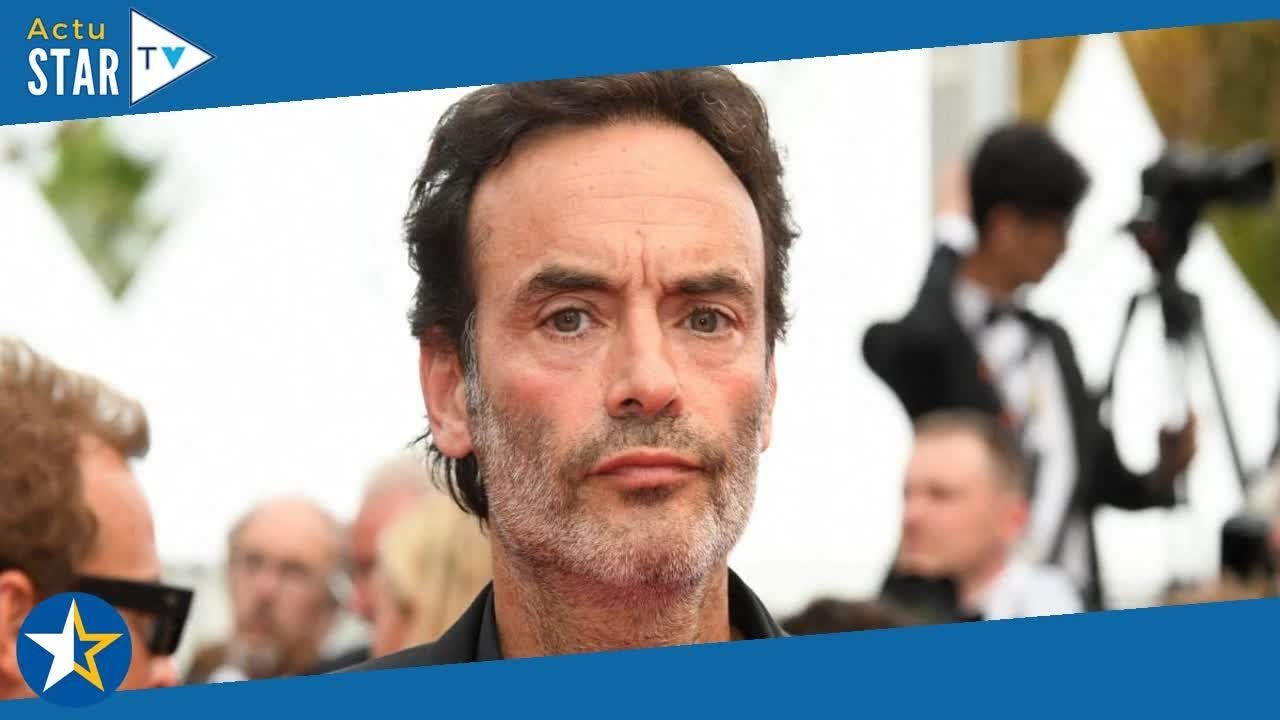 Anthony Delon en manque de sa défunte mère Nathalie : "deux ans déjà", mots poignants pour une trist