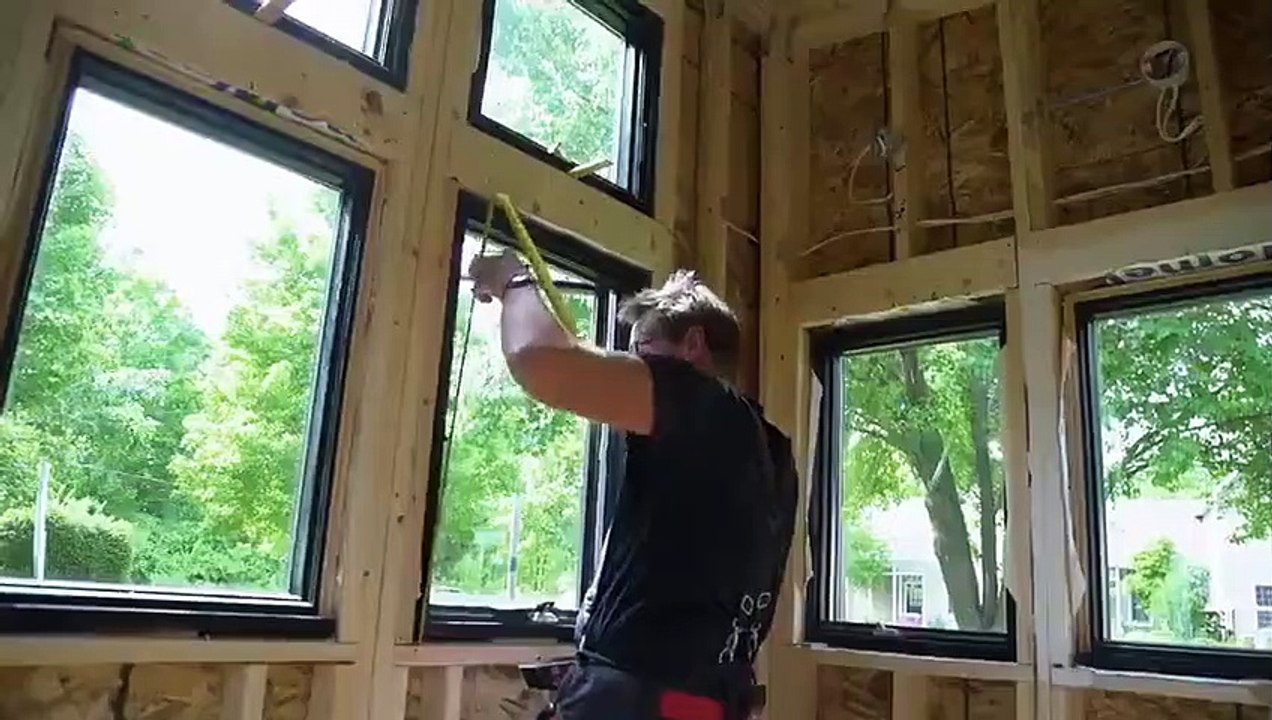 Tiny House Nation - Se6 - Ep02 - Going Tiny To Make Things HD Watch