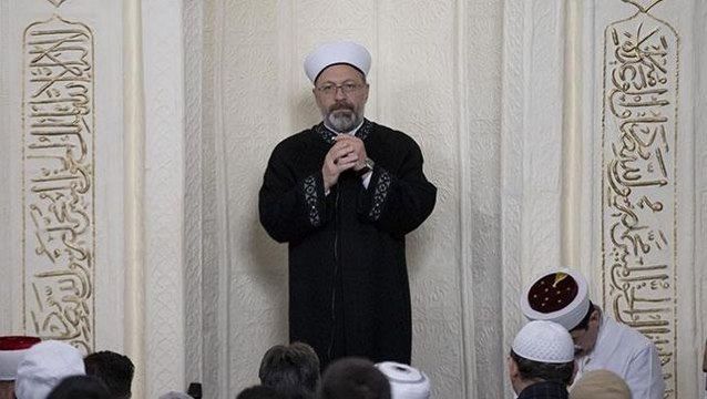 Diyanet İşleri Başkanı'ndan İsveç'teki skandal olaya ilişkin açıklama: İnsanların kutsal olarak kabul ettikleri kitaplarının dokunulmazlığı vardır
