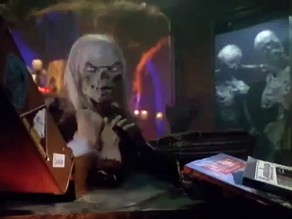 Tales From The Crypt - Se7 - Ep04 - Escape HD Watch