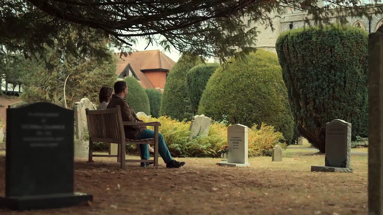 After Life - Se2 - Ep02 HD Watch