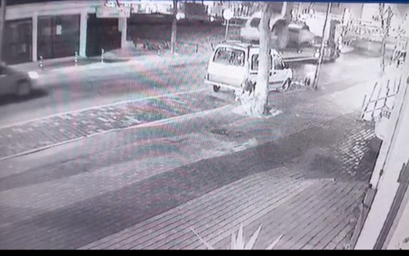 Maaşını alamayınca şantiyeyi soydu