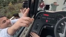 Şanlurfa’da Akşener’in otobüsünün yolun kesen genç böyle yalvardı: Başkanım bizi kurtarın