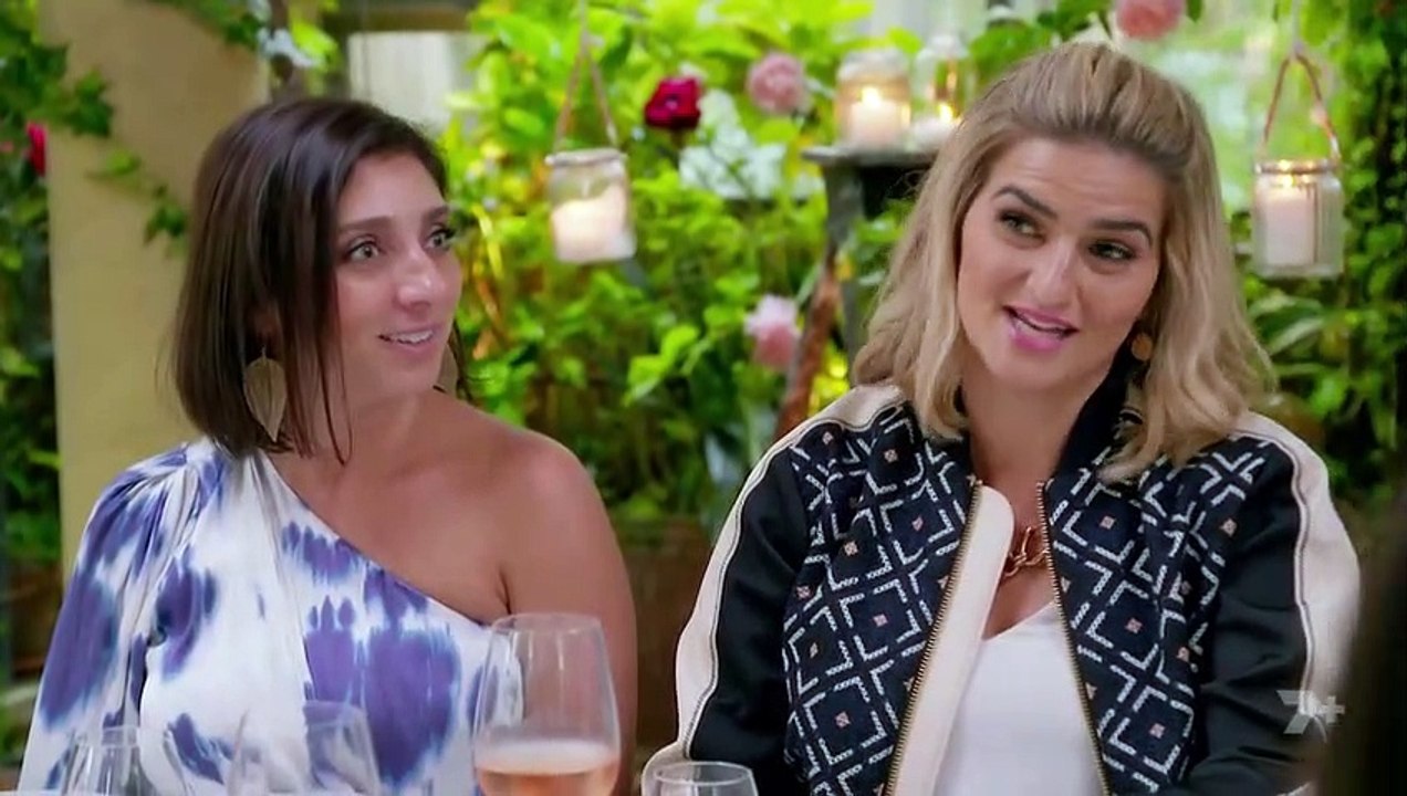 Plate Of Origin - Se1 - Ep04 - Team India vs Team Lebanon HD Watch