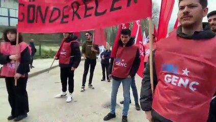 SOL Parti’den Bursa’da eylem: Yoksulluğa, gericiliğe yeter, gönderelim!