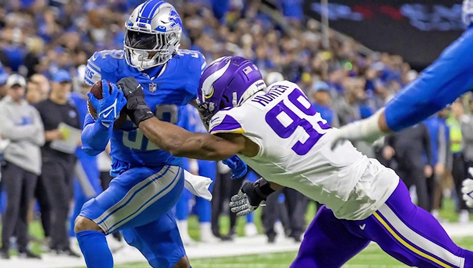 Lions set Ford Field attendance record amid NFL gate decline