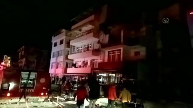 Kocaeli'de doğal gaz borusunun patlaması sonucu 2'si ağır 5 kişi yaralandı