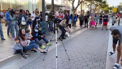 FIRST TIME PLAYING WITH MY COUSIN - Can't Help Falling In Love - Elvis Presley - Violin & Sax Cover