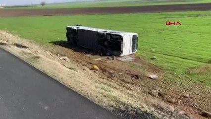 GAZİANTEP'TE ŞARAMPOLE DEVRİLEN YOLCU OTOBÜSÜNÜN SÜRÜCÜSÜ YARALANDI